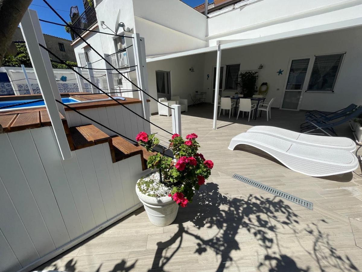 Villa Spring Apartments Meta Exteriér fotografie